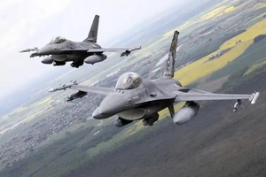 Tổng tư lệnh Ukraine thừa nhận F-16 không làm thay đổi cục diện chiến sự