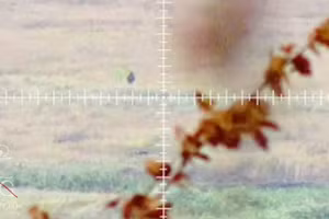 Lính bắn tỉa hạ mục tiêu cách xa 1.450 m