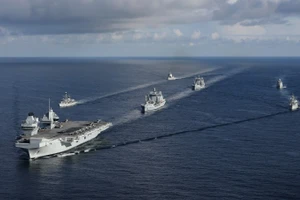 Không cần Mỹ, 30 quốc gia thành lập liên minh để 'giải tỏa' eo biển Hormuz