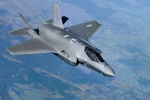 Cựu phi công lái F-35 sẽ bị xét xử tại Mỹ vì tội huấn luyện phi công Trung Quốc