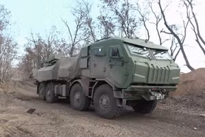 Lữ đoàn pháo binh 44 nhận phiên bản mới của pháo tự hành Bogdana