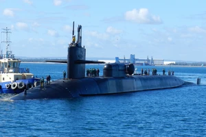 Tàu ngầm hạt nhân USS Michigan đã mất tích hơn một tháng