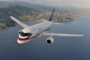 Nhà sản xuất máy bay Superjet-100 đối diện nguy cơ phá sản