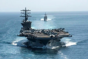 Tàu sân bay hạt nhân USS Nimitz sẽ được Mỹ giao cho Ấn Độ?