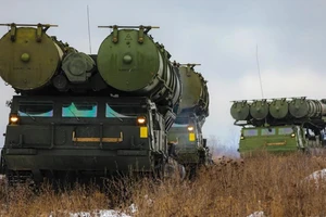 Mỹ chuẩn bị sẵn vũ khí đặc trị S-300VM Venezuela