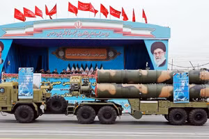Iran thất vọng về hệ thống phòng không S-400?