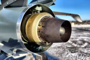 Hé lộ tên lửa lai UAV tầm xa 1.000 km