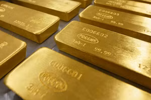Giá trị dự trữ vàng của Nga đã tăng gấp đôi