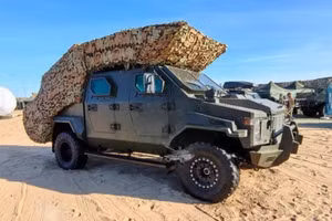 Vệ binh Quốc gia Nga nhận thiết giáp từ đối tác nước ngoài đặc biệt 