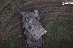 Số xe tăng Challenger 2 dư thừa sẽ được giao nốt cho chiến sự?