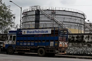 Tập đoàn khổng lồ Reliance của Ấn Độ đã từ bỏ dầu Nga