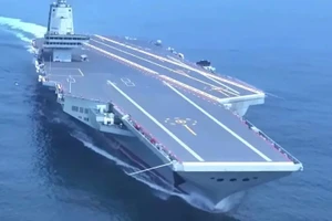 Hải quân Trung Quốc chuẩn bị tiếp nhận tàu sân bay mới nhất