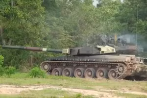 Xe tăng T-84 Oplot tối tân nhất đã có mặt tại điểm nóng