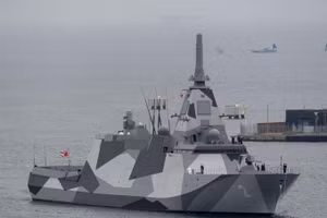 Nhật Bản sẽ bán 11 chiến hạm tàng hình Mogami cho đối tác đặc biệt