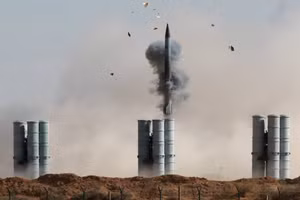 Lần đầu tiên tấn công bằng tên lửa mục tiêu RM-48U