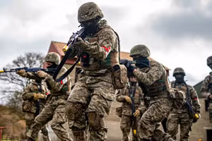 Tuyên bố đánh bại trung đội lính đánh thuê tinh nhuệ của Anh ở Sumy