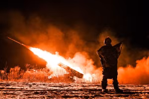 Ông Medvedev kêu gọi đáp trả toàn diện phương Tây