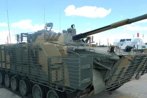 Binh sĩ nói về sức mạnh hỏa lực vượt trội của BMP-3