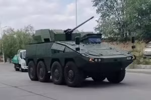 Trung Quốc tạo ra bản sao thiết giáp Boxer của Đức 'nhanh chóng mặt'