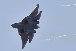  Ấn Độ quan tâm đến Su-57 và S-400 do sự thất bại của Rafale