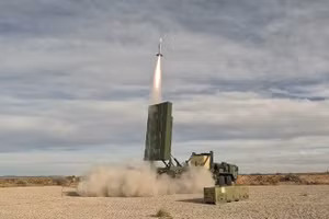 Tên lửa siêu thanh rẻ nhất tầm xa 800 km thay đổi hoàn toàn Lục quân Mỹ