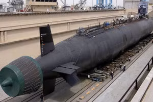 Hơn... 10 tỷ đô la cho một tàu ngầm hạt nhân