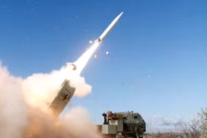 Mỹ bắn cạn kho tên lửa PrSM hiện đại nhất chỉ sau vài tuần chống lại Iran