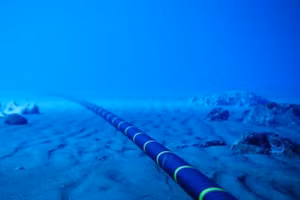 Cáp ngầm kết nối Phần Lan và Đức bị phá hỏng đầy bí ẩn