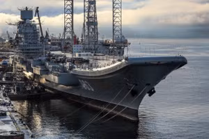 Tàu sân bay Đô đốc Kuznetsov sắp được đưa đi tháo dỡ?