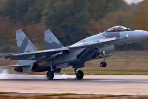 Su-35 Algeria vừa tiếp nhận chính là lô máy bay sản xuất cho Ai Cập