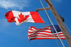 Ông Trump tuyên bố sẵn sàng hủy hoại nền kinh tế Canada trong 24 giờ