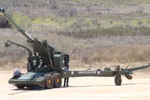 Hàng trăm pháo bán tự hành ATAGS độc đáo được đặt hàng