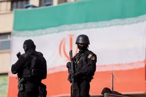 Mỹ gặp rắc rối lớn khi Iran bắt đầu thực hiện kế hoạch của Ayatollah Khamenei