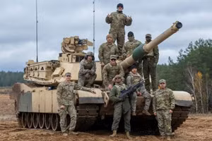 Mỹ giải thích về sự thất bại của siêu tăng Abrams hiện đại hóa