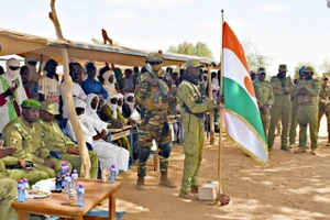 Niger tuyên bố tổng động viên để 'chuẩn bị chiến tranh với Pháp'