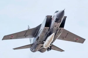 Đẩy nhanh việc tích hợp tên lửa Kinzhal vào tiêm kích Su-57