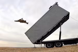 Sự kết thúc của kỷ nguyên UAV khi 90% không còn tiếp cận được mục tiêu?