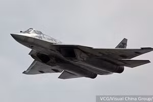 Báo Mỹ bất ngờ khi Su-57 trang bị vũ khí tìm diệt tầm ngắn