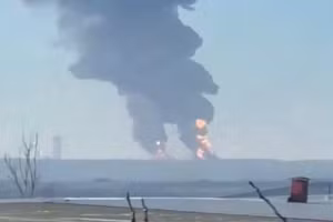 Nhà máy lọc dầu Novoshakhtyn bị tấn công bằng tên lửa Storm Shadow