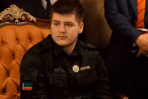 Adam Kadyrov 17 tuổi trở thành Thư ký Hội đồng An ninh Chechnya