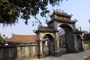 Đình làng Mộ Trạch - quê hương Trạng nguyên Lê Nại và Hoàng giáp Lê Tư.