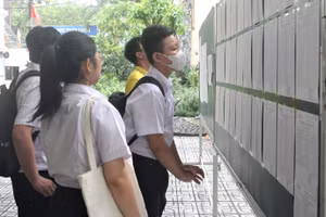 Học sinh TPHCM tham gia kỳ thi tuyển sinh vào lớp 10 năm 2025. 