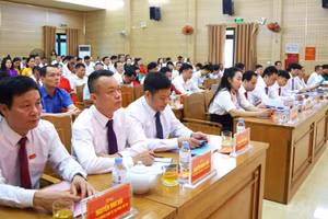 Phường Trường Vinh (Nghệ An) họp phân công nhiệm vụ các bộ phận chuyên trách sau khi sáp nhập. Ảnh: PTV