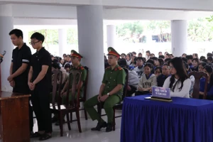 Phiên tòa giả định được tổ chức nhằm tuyên truyền kiến thức pháp luật đến học sinh.