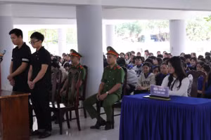 Phiên tòa giả định được tổ chức nhằm tuyên truyền kiến thức pháp luật đến học sinh.