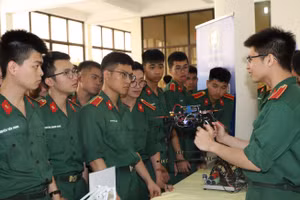 Sinh viên Học viện Kỹ thuật Quân sự. Ảnh: TG