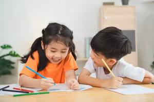 Những năm gần đây, các môn văn - thể - mỹ được chú trọng từ chương trình giáo dục mầm non. Ảnh minh họa: ITN.