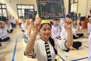 Trường THCS & THPT Dân tộc nội trú Hà Tĩnh gắn kết học sinh các dân tộc bằng các hoạt động ngoại khóa.