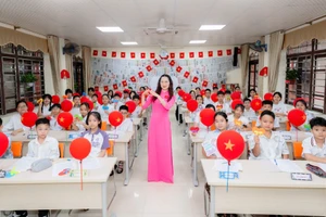 Giờ học tại Trường THCS&THPT Sư phạm (Trường Đại học Sư phạm Hà Nội 2). Ảnh: NTCC