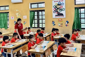 Giờ học tại Trường Tiểu học Thị trấn Hạ Hòa (Hạ Hòa, Phú Thọ). Ảnh: NTCC